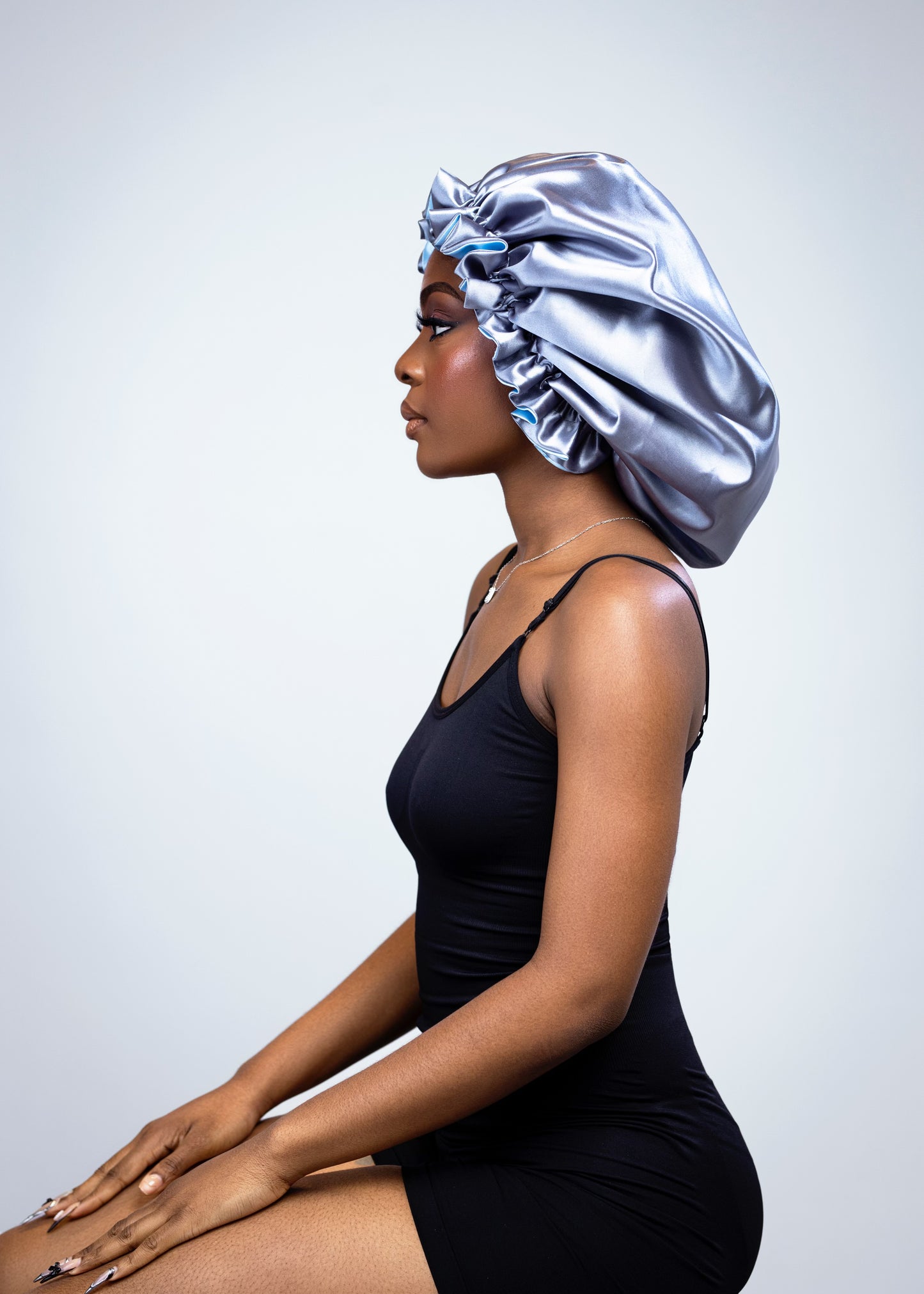 Reversible Ruffle Satin Bonnet – Two-Colour Design